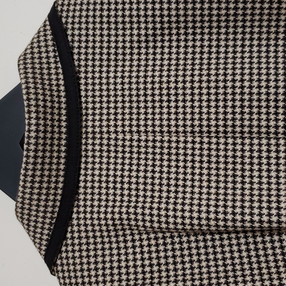 Tahari Arthur S. Levine Jacket - Picture 8 of 11